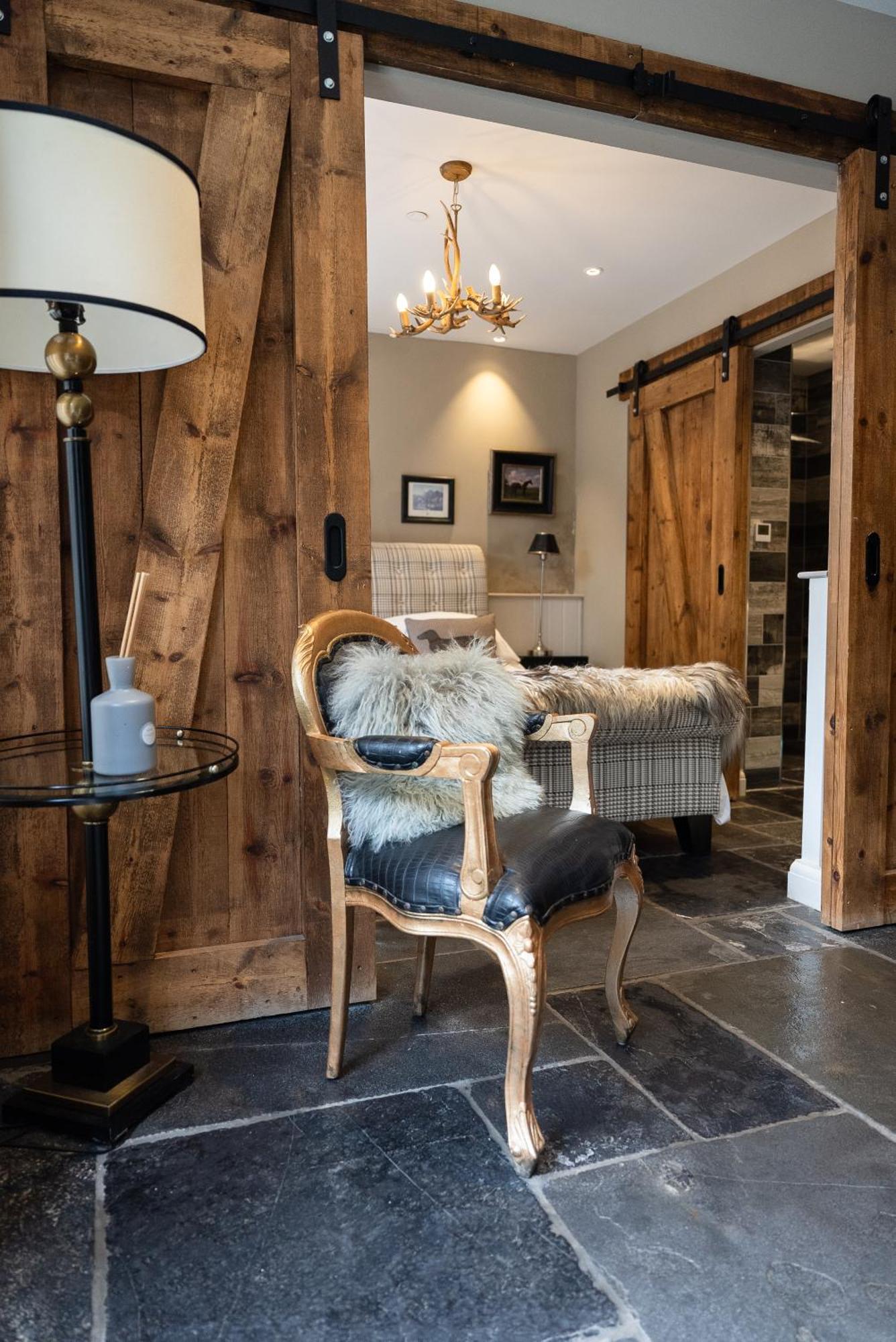 Gileston Manor-Self Catering Apartment Saint Athans Екстериор снимка