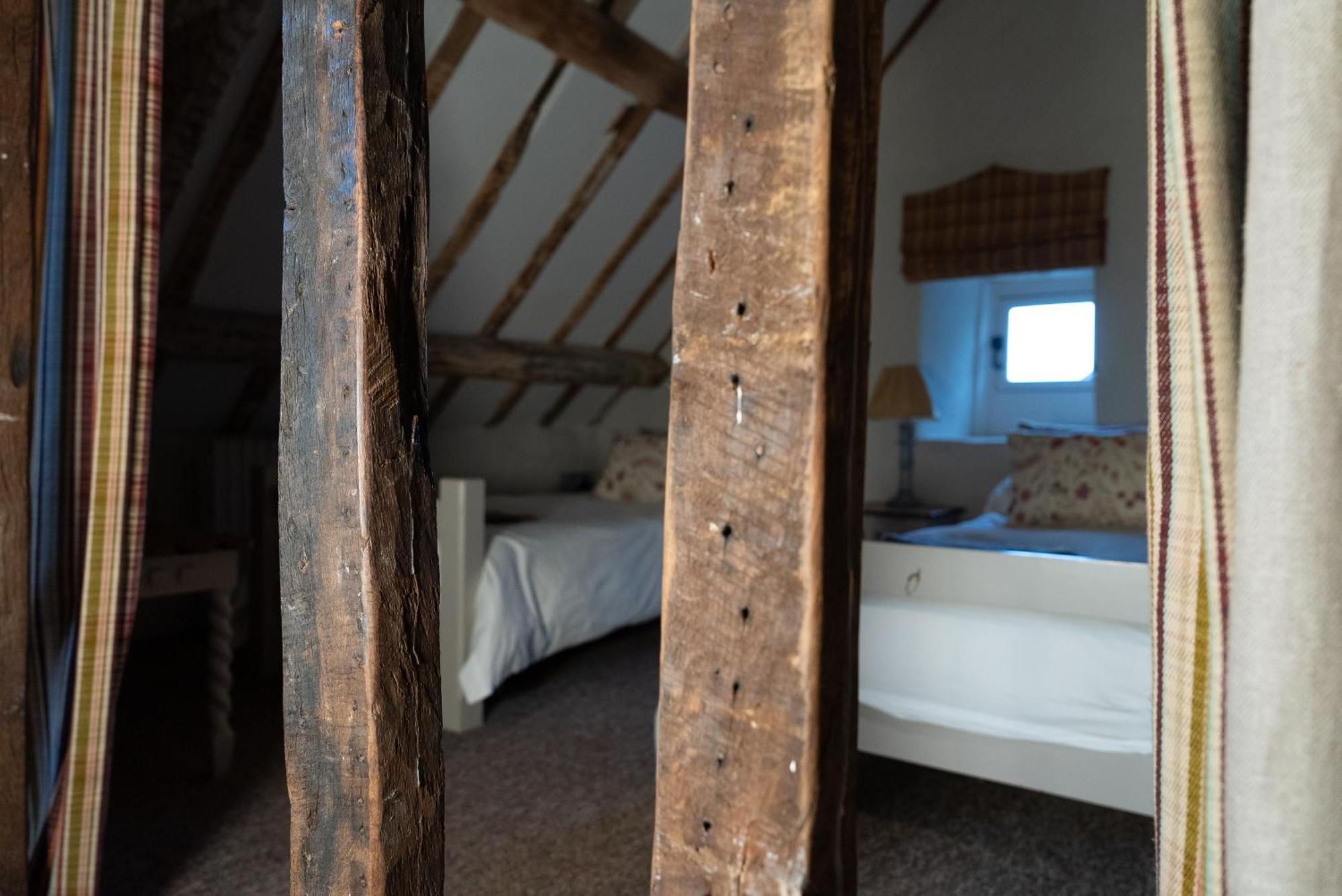 Gileston Manor-Self Catering Apartment Saint Athans Екстериор снимка