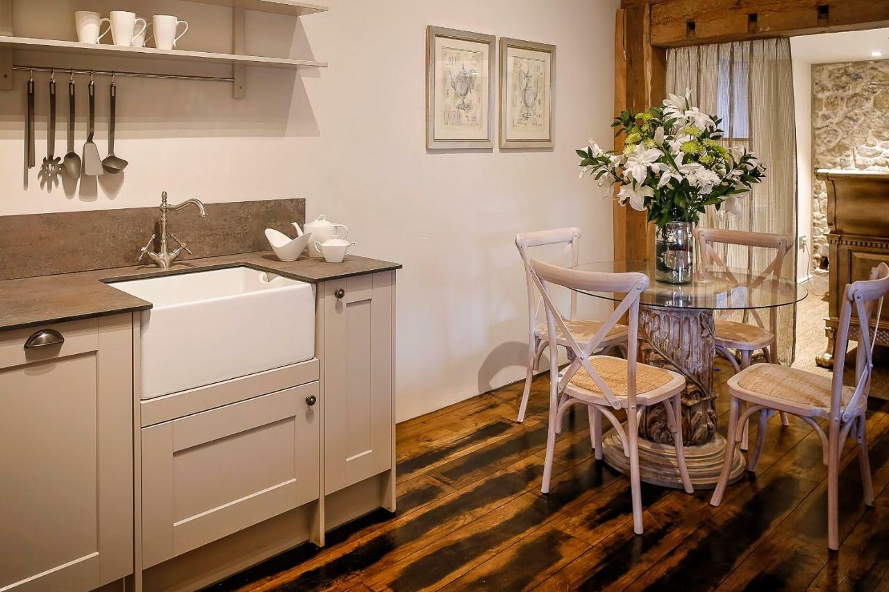 Gileston Manor-Self Catering Apartment Saint Athans Екстериор снимка